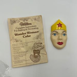 Vintage Cake Face Molds